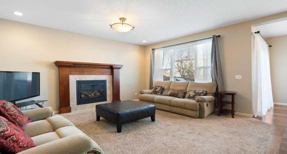 116 Brightoncrest Manor, Calgary, Alberta T2Z 1A3, 3 Bedrooms Bedrooms, ,3 BathroomsBathrooms,Residential,For Sale,Brightoncrest,A2288485