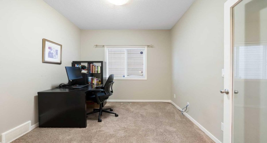 116 Brightoncrest Manor, Calgary, Alberta T2Z 1A3, 3 Bedrooms Bedrooms, ,3 BathroomsBathrooms,Residential,For Sale,Brightoncrest,A2288485