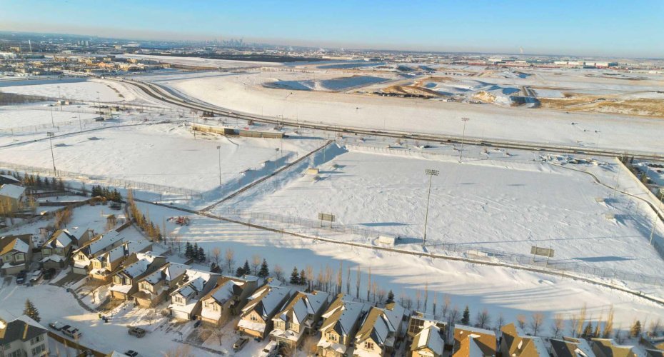 116 Brightoncrest Manor, Calgary, Alberta T2Z 1A3, 3 Bedrooms Bedrooms, ,3 BathroomsBathrooms,Residential,For Sale,Brightoncrest,A2288485