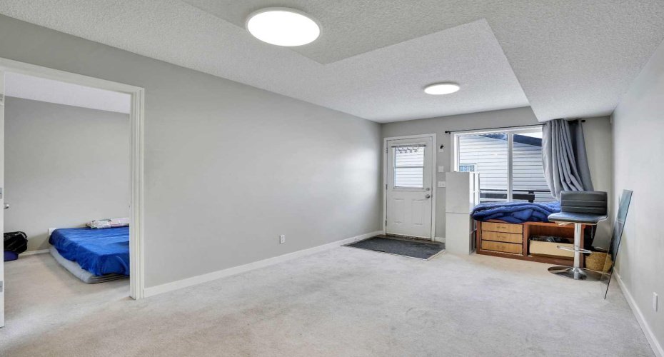141 Saddlecrest Close, Calgary, Alberta T3J 5B6, 5 Bedrooms Bedrooms, ,2 BathroomsBathrooms,Residential,For Sale,Saddlecrest,A2288686