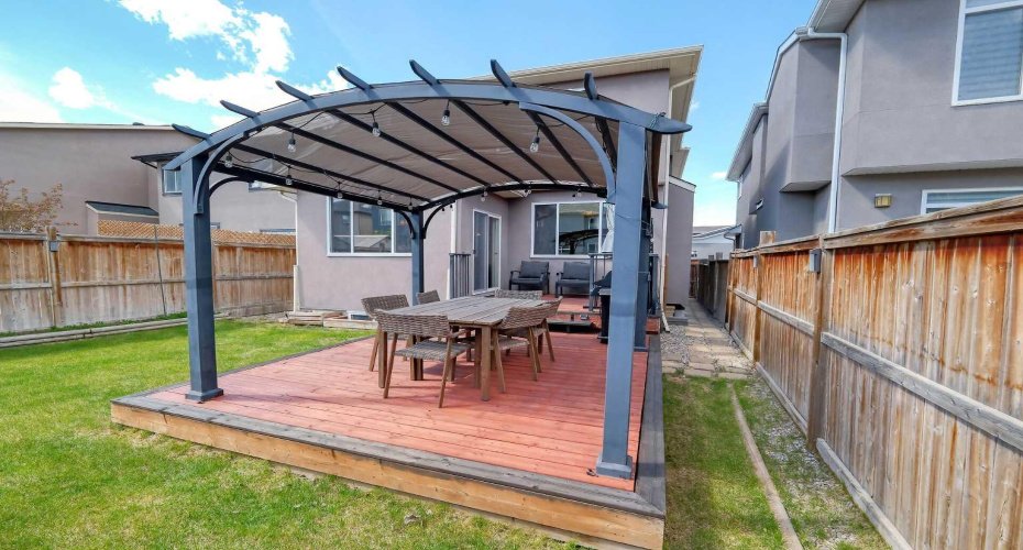 72 Sage Meadows Circle, Calgary, Alberta T3P 0G4, 5 Bedroom Bedrooms, 0 ,4 BathroomBathrooms,Residential,For Sale,Sage Meadows,0,A2288749