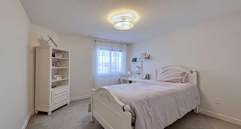 72 Sage Meadows Circle, Calgary, Alberta T3P 0G4, 5 Bedroom Bedrooms, 0 ,4 BathroomBathrooms,Residential,For Sale,Sage Meadows,0,A2288749