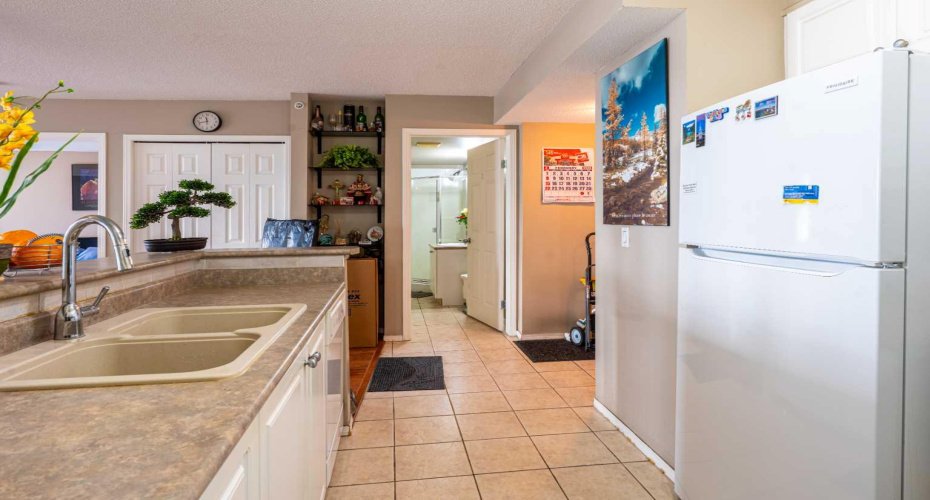 1121 6 Avenue, Calgary, Alberta T2P 5J4, 2 Bedrooms Bedrooms, ,2 BathroomsBathrooms,Residential,For Sale,6,A2286927