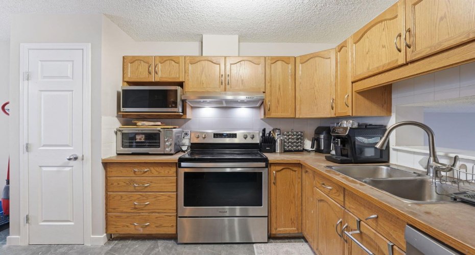 168 copperfield Court, Calgary, Alberta T2Z4Z3, 3 Bedrooms Bedrooms, ,3 BathroomsBathrooms,Residential,For Sale,copperfield,A2288786