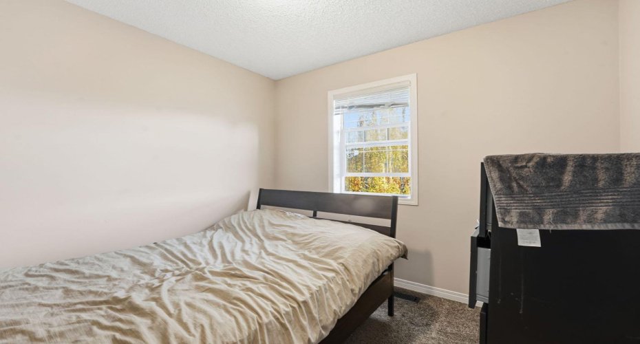168 copperfield Court, Calgary, Alberta T2Z4Z3, 3 Bedrooms Bedrooms, ,3 BathroomsBathrooms,Residential,For Sale,copperfield,A2288786