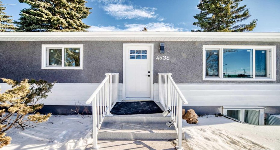 4936 45 Street, Calgary, Alberta T3E 3W4, 5 Bedrooms Bedrooms, ,2 BathroomsBathrooms,Residential,For Sale,45,A2289310