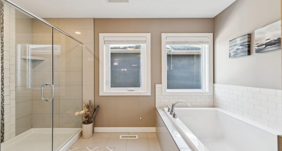 11 Aspen Vista Way, Calgary, Alberta T3H 0Y7, 5 Bedrooms Bedrooms, ,4 BathroomsBathrooms,Residential,For Sale,Aspen Vista,A2288325