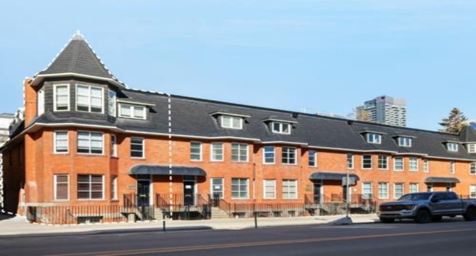 1411 2 Street, Calgary, Alberta T2R 0W7, ,Commercial,For Sale,Alexandria Place,2,A2288338