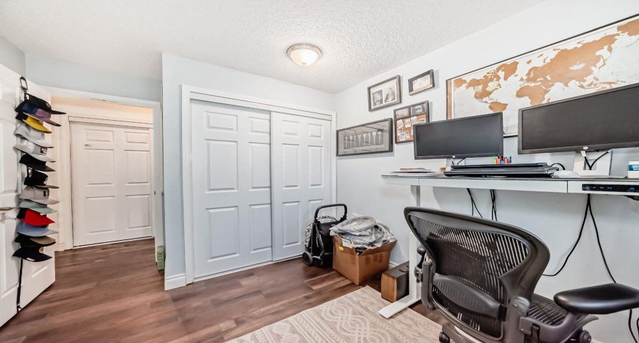131 Huntstrom Drive, Calgary, Alberta T2K5V6, 3 Bedrooms Bedrooms, ,2 BathroomsBathrooms,Residential,For Sale,Huntstrom,A2288483