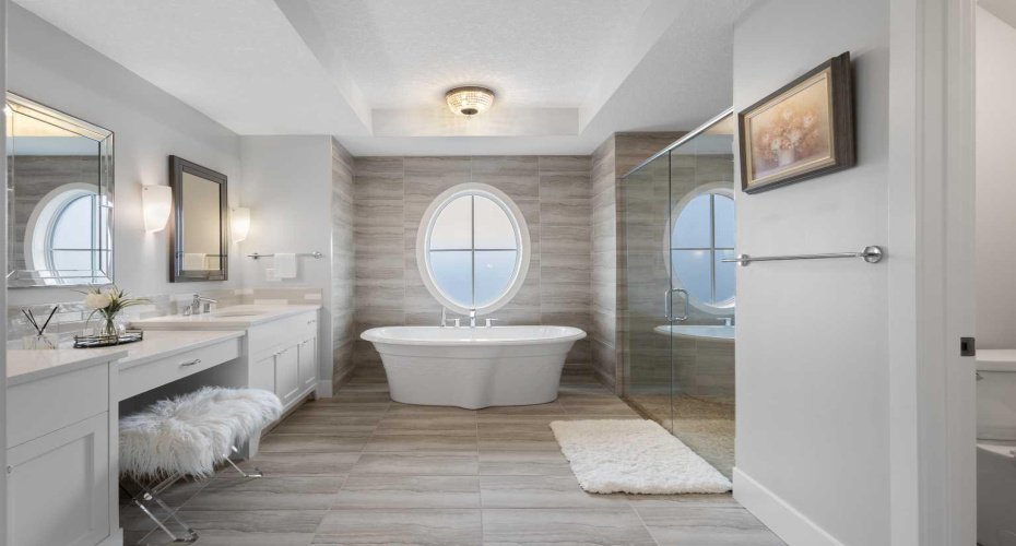 512 Memorial Drive, Calgary, Alberta T2N3C4, 3 Bedrooms Bedrooms, ,4 BathroomsBathrooms,Residential,For Sale,Memorial,A2275167