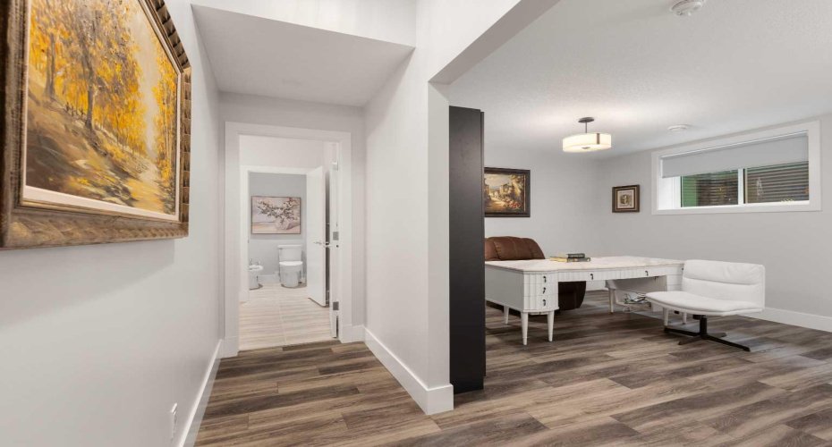 512 Memorial Drive, Calgary, Alberta T2N3C4, 3 Bedrooms Bedrooms, ,4 BathroomsBathrooms,Residential,For Sale,Memorial,A2275167