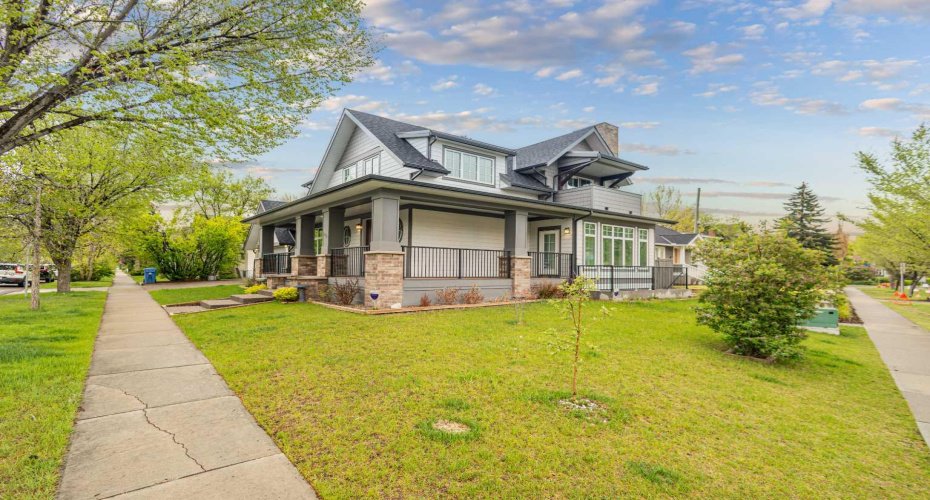 512 Memorial Drive, Calgary, Alberta T2N3C4, 3 Bedrooms Bedrooms, ,4 BathroomsBathrooms,Residential,For Sale,Memorial,A2275167