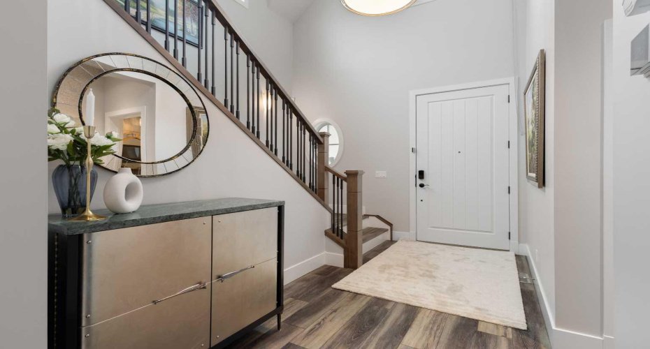 512 Memorial Drive, Calgary, Alberta T2N3C4, 3 Bedrooms Bedrooms, ,4 BathroomsBathrooms,Residential,For Sale,Memorial,A2275167