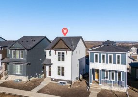 14 Versant Path, Calgary, Alberta T2Y 0Z5, 3 Bedrooms Bedrooms, ,3 BathroomsBathrooms,Residential,For Sale,Versant,A2284730