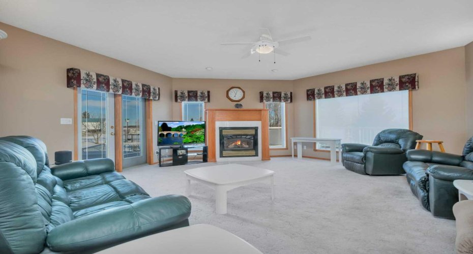 27556 Township Road 372, Rural Red Deer County, Alberta T4G 0M5, 4 Bedrooms Bedrooms, ,4 BathroomsBathrooms,Residential,For Sale,Township Road 372,A2285163