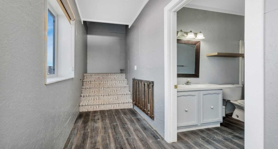 27556 Township Road 372, Rural Red Deer County, Alberta T4G 0M5, 4 Bedrooms Bedrooms, ,4 BathroomsBathrooms,Residential,For Sale,Township Road 372,A2285163