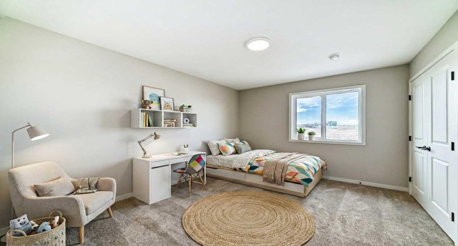 35 Bartlett Crescent, Calgary, Alberta T3S 0P6, 3 Bedrooms Bedrooms, ,3 BathroomsBathrooms,Residential,For Sale,Bartlett,A2285687