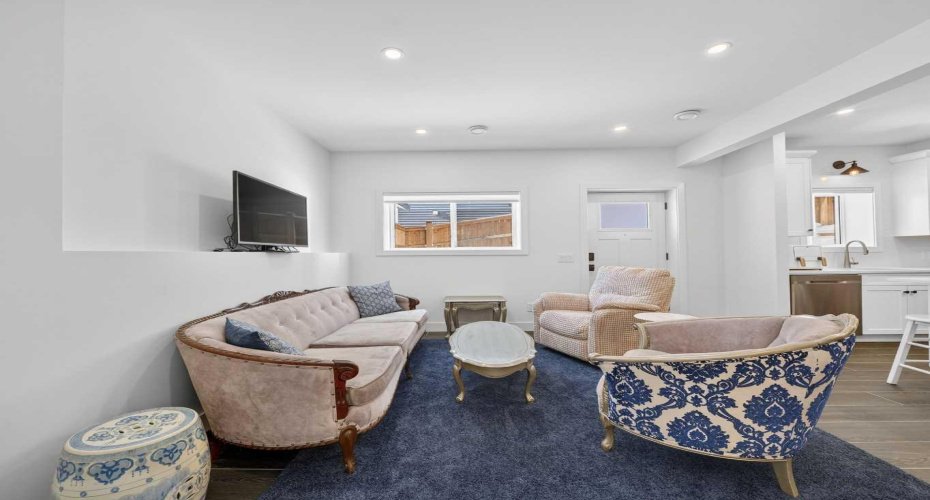 29 Highwood Drive, Okotoks, Alberta T1S 5S3, 4 Bedrooms Bedrooms, ,6 BathroomsBathrooms,Residential,For Sale,Highwood,A2286396