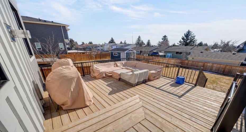 29 Highwood Drive, Okotoks, Alberta T1S 5S3, 4 Bedrooms Bedrooms, ,6 BathroomsBathrooms,Residential,For Sale,Highwood,A2286396