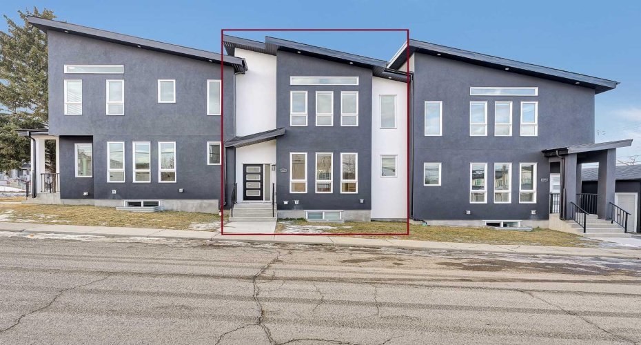 2605 1 Street, Calgary, Alberta T2E 1X8, 3 Bedrooms Bedrooms, ,4 BathroomsBathrooms,Residential,For Sale,1,A2286454
