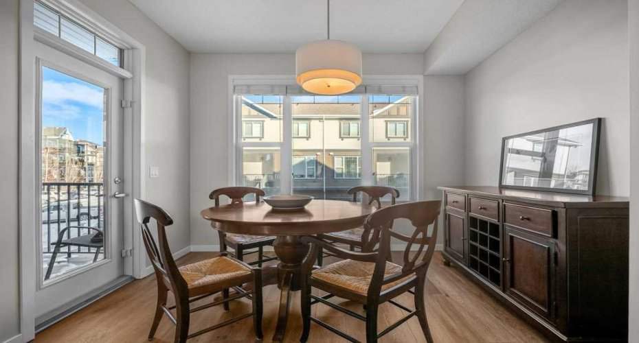 209 New Brighton Walk, Calgary, Alberta T2Z 5C7, 3 Bedrooms Bedrooms, ,3 BathroomsBathrooms,Residential,For Sale,New Brighton,A2287558