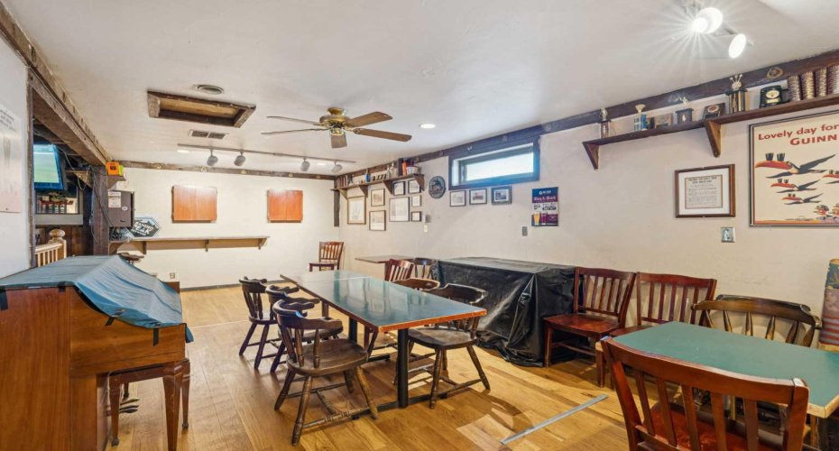 5340 2 Street, Calgary, Alberta T2H 0G8, ,Commercial,For Sale,DOG AND DUCK PUB ,2,A2288782