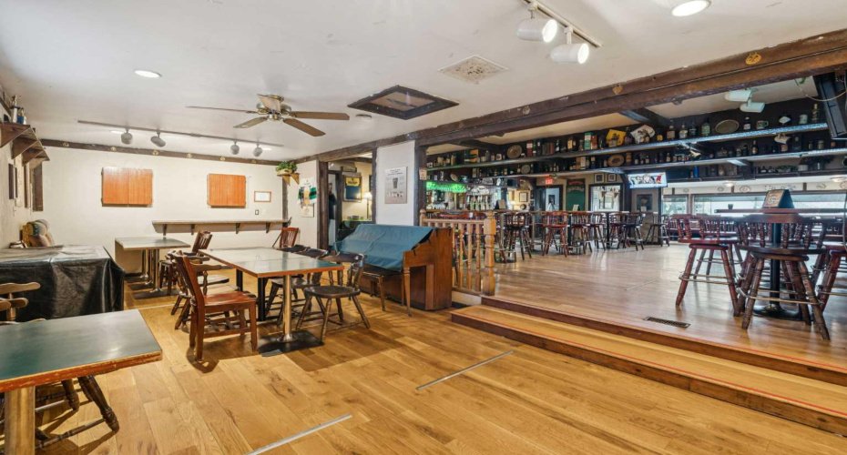 5340 2 Street, Calgary, Alberta T2H 0G8, ,Commercial,For Sale,DOG AND DUCK PUB ,2,A2288782