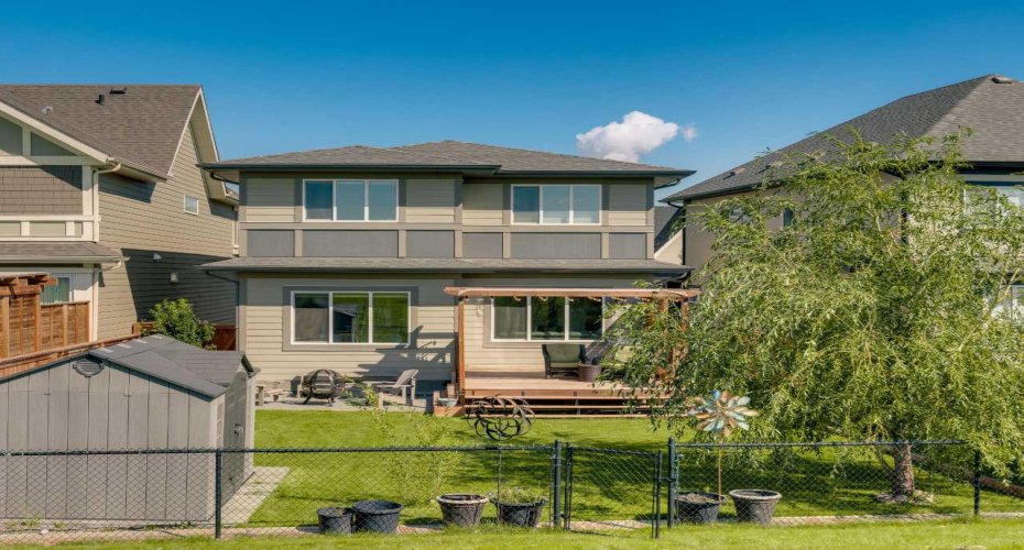 29 Masters Terrace, Calgary, Alberta T3M 2C1, 3 Bedrooms Bedrooms, ,3 BathroomsBathrooms,Residential,For Sale,Masters,A2289027
