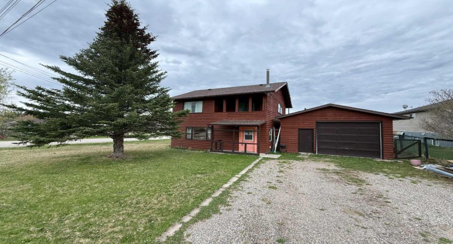 4933 Centre Street, Brule, Alberta T7V1Z1, 5 Bedrooms Bedrooms, ,2 BathroomsBathrooms,Residential,For Sale,Centre,A2289096