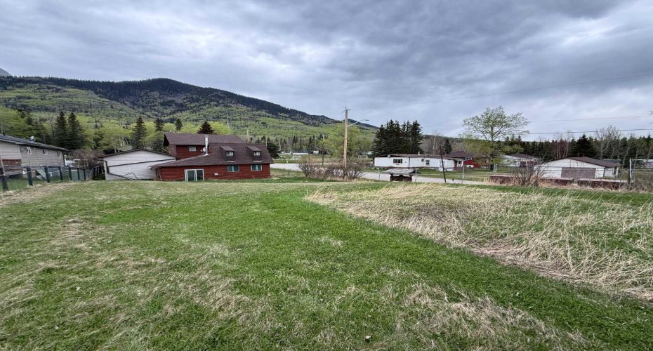 4933 Centre Street, Brule, Alberta T7V1Z1, 5 Bedrooms Bedrooms, ,2 BathroomsBathrooms,Residential,For Sale,Centre,A2289096