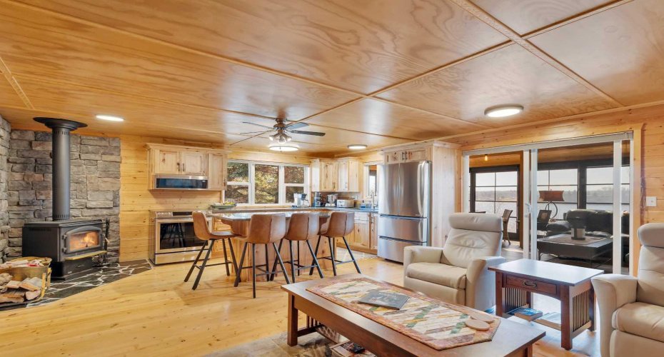 36214 Range Road 250, Rural Red Deer County, Alberta T0M1R0, 3 Bedrooms Bedrooms, ,2 BathroomsBathrooms,Residential,For Sale,Range Road 250,A2289155