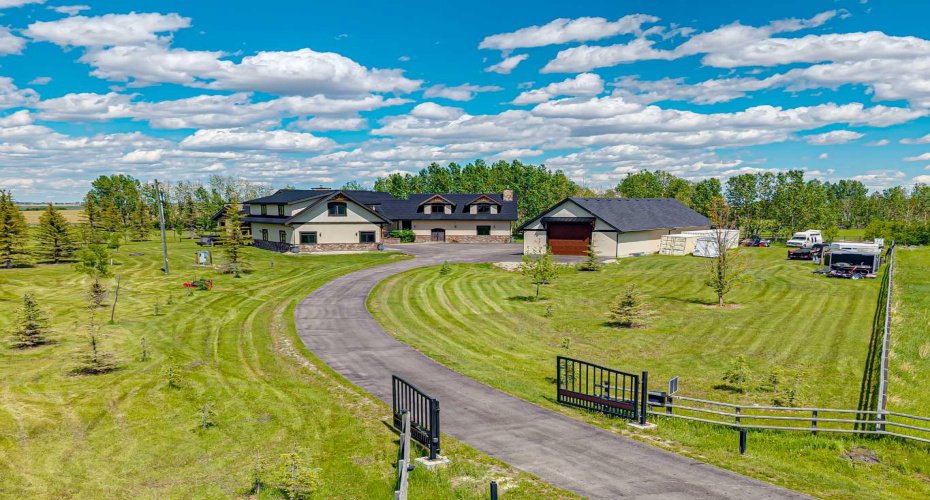 242036 96 Street, Rural Foothills County, Alberta T1S 3Y6, 4 Bedrooms Bedrooms, ,4 BathroomsBathrooms,Residential,For Sale,96,A2289283