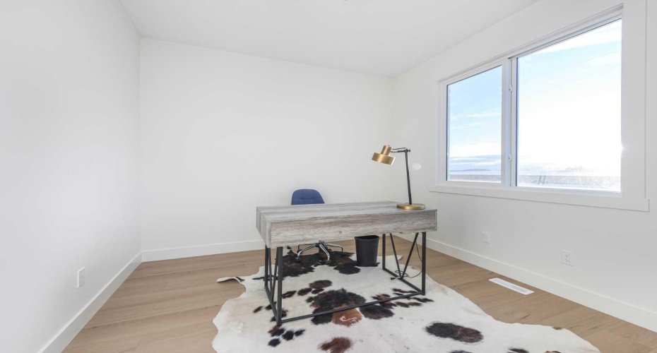 315 Waterford Road, Chestermere, Alberta T1X 3B3, 6 Bedrooms Bedrooms, ,4 BathroomsBathrooms,Residential,For Sale,Waterford,A2289319