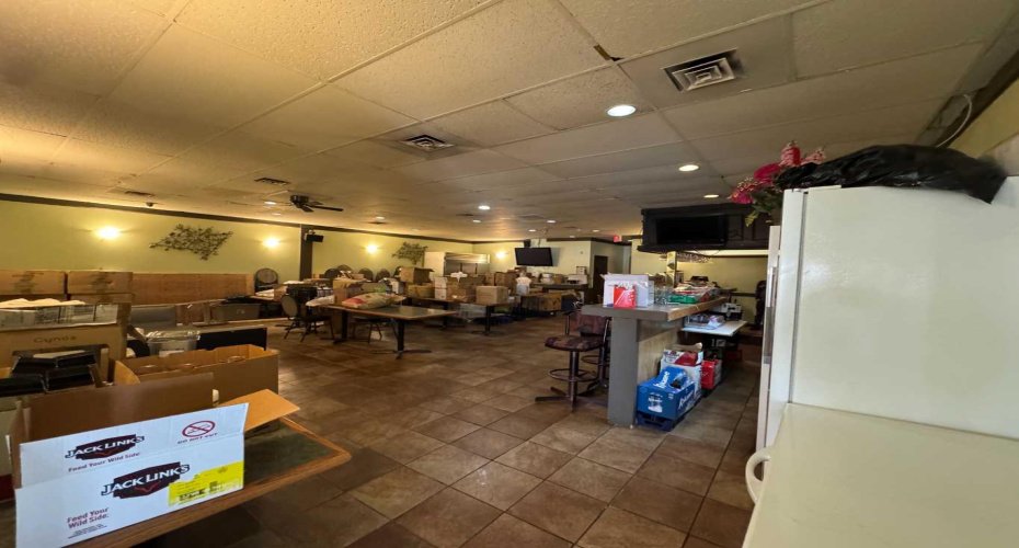 135 Whitefield Drive, Calgary, Alberta T1Y 5X1, ,Commercial,For Lease,Whitefield,A2289374