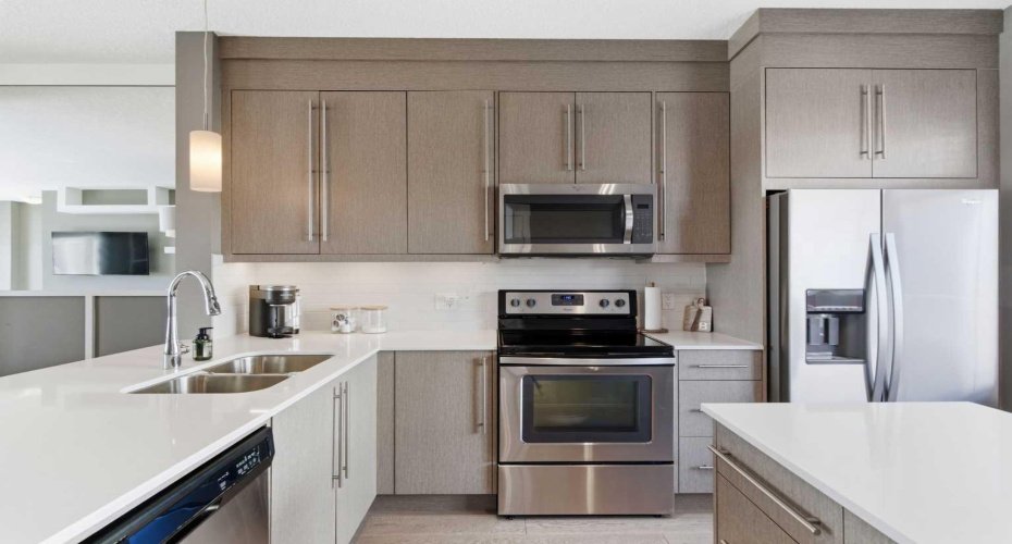 111 Rainbow Falls Gate, Chestermere, Alberta T1X 0Z5, 3 Bedrooms Bedrooms, ,3 BathroomsBathrooms,Residential,For Sale,Rainbow Falls,A2289405