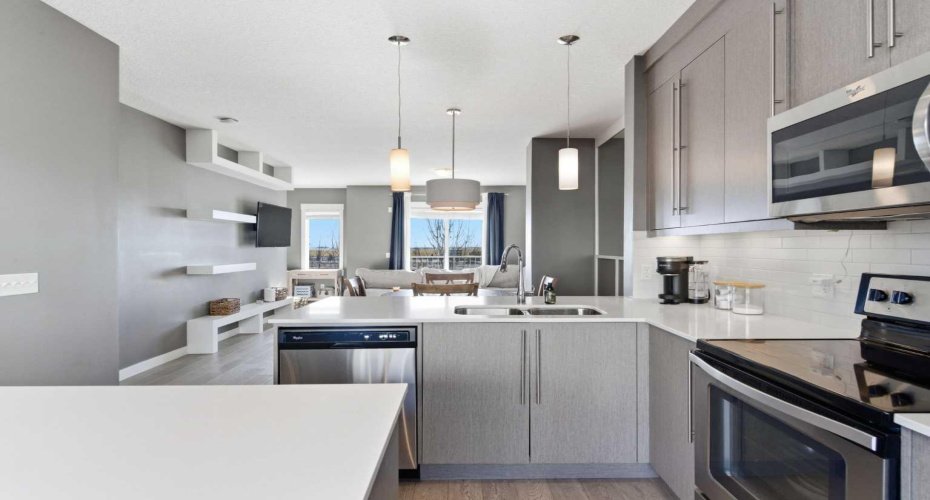 111 Rainbow Falls Gate, Chestermere, Alberta T1X 0Z5, 3 Bedrooms Bedrooms, ,3 BathroomsBathrooms,Residential,For Sale,Rainbow Falls,A2289405