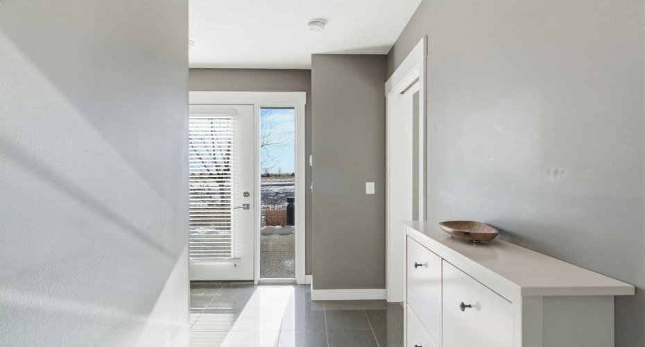 111 Rainbow Falls Gate, Chestermere, Alberta T1X 0Z5, 3 Bedrooms Bedrooms, ,3 BathroomsBathrooms,Residential,For Sale,Rainbow Falls,A2289405