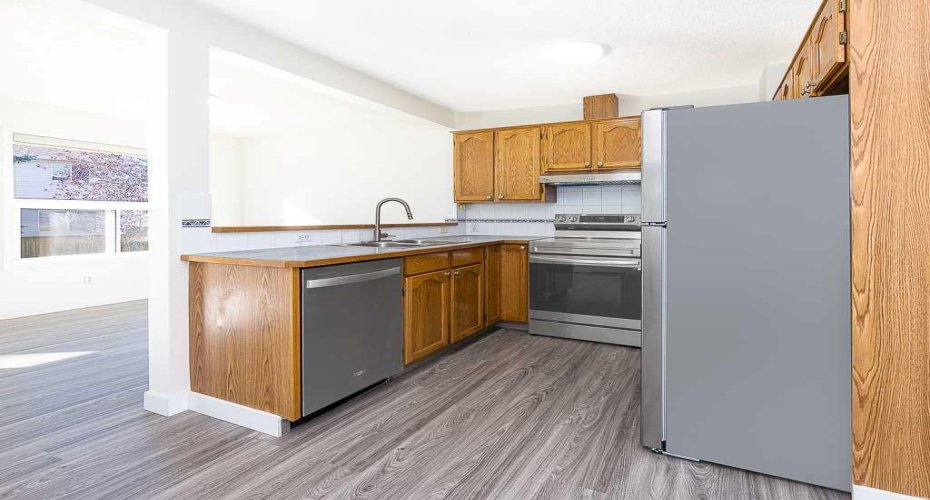 100 Catalina Circle, Calgary, Alberta T1Y 7B7, 3 Bedrooms Bedrooms, ,4 BathroomsBathrooms,Residential,For Sale,Catalina,A2289457
