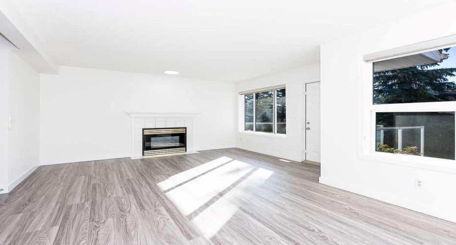 100 Catalina Circle, Calgary, Alberta T1Y 7B7, 3 Bedrooms Bedrooms, ,4 BathroomsBathrooms,Residential,For Sale,Catalina,A2289457
