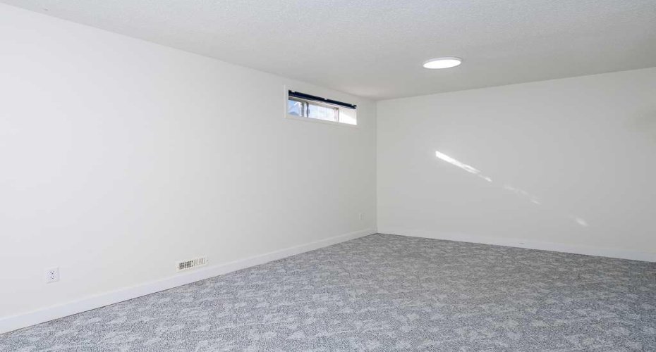 100 Catalina Circle, Calgary, Alberta T1Y 7B7, 3 Bedrooms Bedrooms, ,4 BathroomsBathrooms,Residential,For Sale,Catalina,A2289457