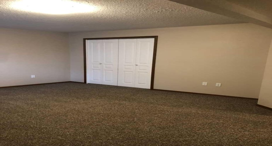 2608B 11 Avenue, Wainwright, Alberta T9W 1W2, 3 Bedrooms Bedrooms, ,2 BathroomsBathrooms,Residential,For Sale,11,A2289508