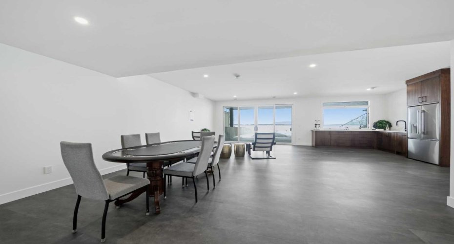 Bar/ Basement