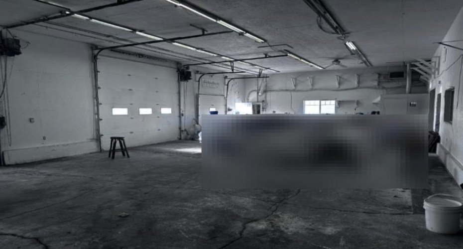 SECOND_SHOP IS 3,960SF