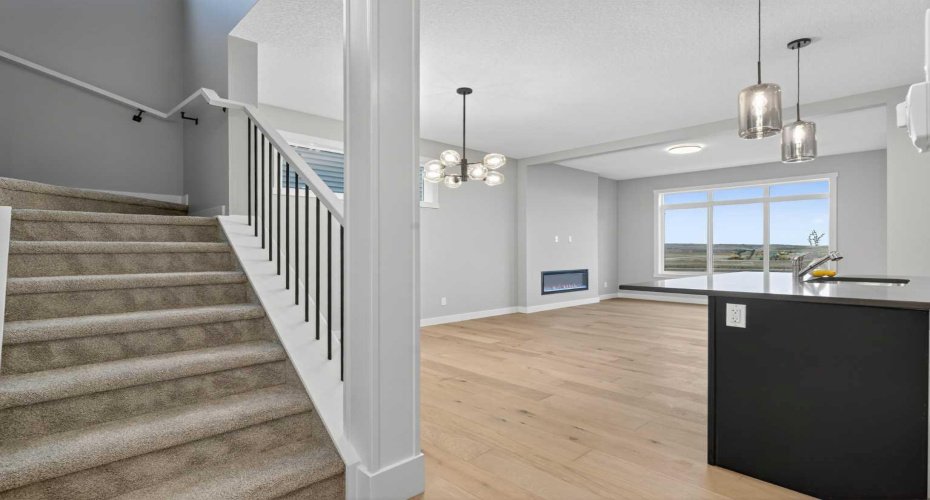 37 Southborough Lane, Cochrane, Alberta T4C 2S6, 3 Bedrooms Bedrooms, ,2 BathroomsBathrooms,Residential,For Sale,Southborough,A2287846