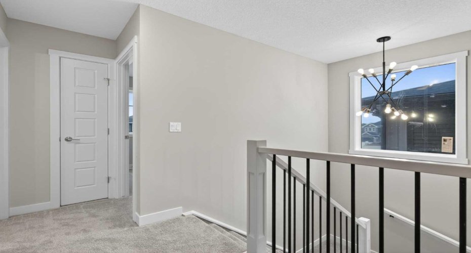 37 Southborough Lane, Cochrane, Alberta T4C 2S6, 3 Bedrooms Bedrooms, ,2 BathroomsBathrooms,Residential,For Sale,Southborough,A2287846