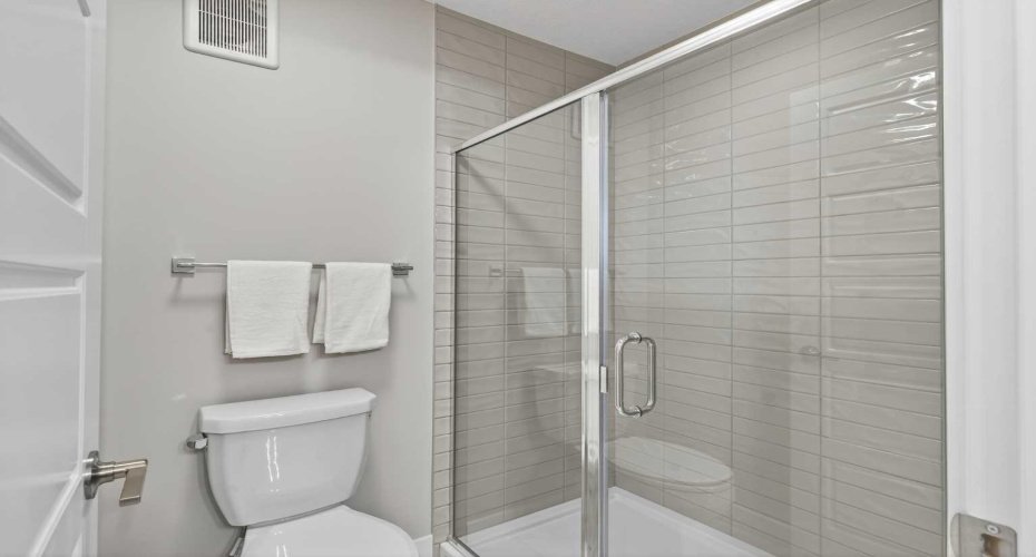 37 Southborough Lane, Cochrane, Alberta T4C 2S6, 3 Bedrooms Bedrooms, ,2 BathroomsBathrooms,Residential,For Sale,Southborough,A2287846