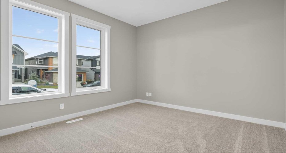 37 Southborough Lane, Cochrane, Alberta T4C 2S6, 3 Bedrooms Bedrooms, ,2 BathroomsBathrooms,Residential,For Sale,Southborough,A2287846