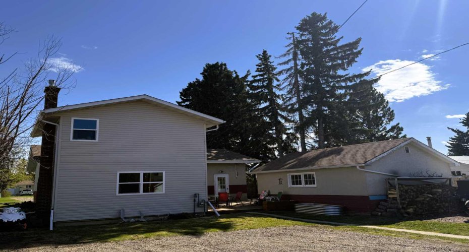4606 50 Avenue, Vermilion, Alberta T9X 1R5, 4 Bedrooms Bedrooms, ,3 BathroomsBathrooms,Residential,For Sale,50,A2289205