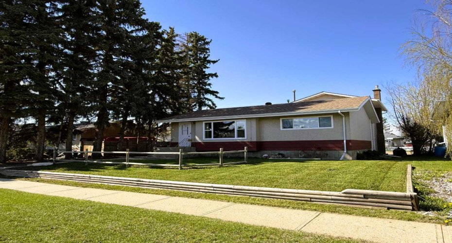 4606 50 Avenue, Vermilion, Alberta T9X 1R5, 4 Bedrooms Bedrooms, ,3 BathroomsBathrooms,Residential,For Sale,50,A2289205