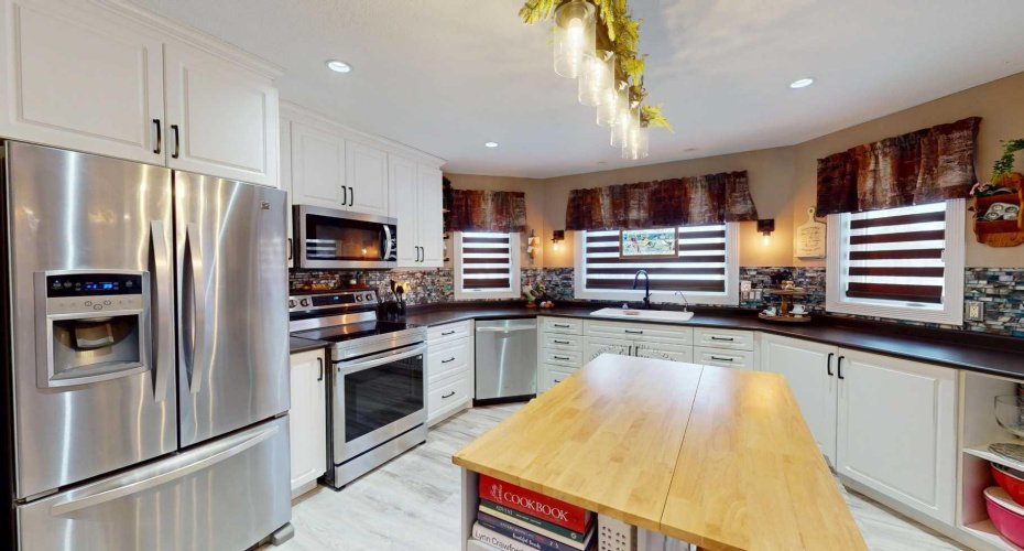 662066 Rge Rd 181 Range, Grassland, Alberta T0A 0V0, 5 Bedrooms Bedrooms, ,4 BathroomsBathrooms,Residential,For Sale,Rge Rd 181,A2289507